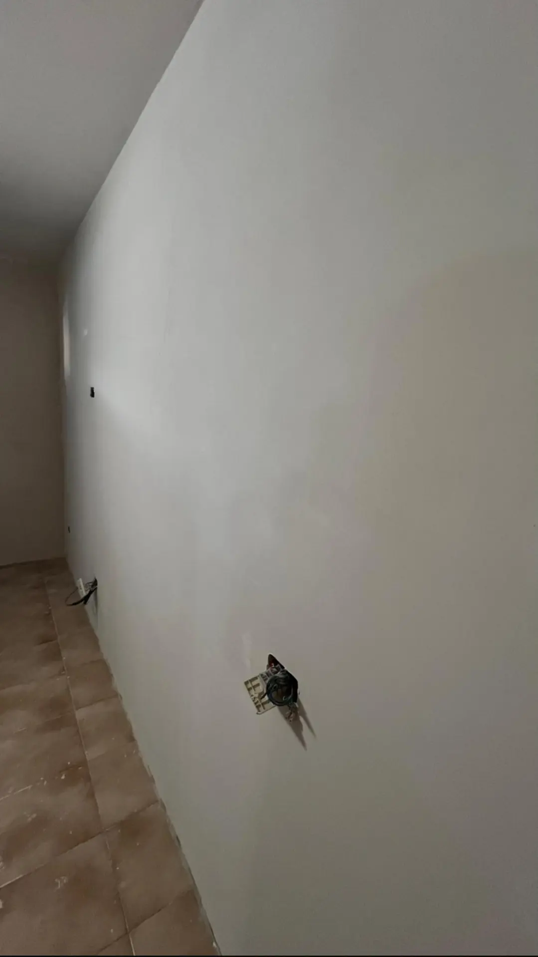 Enlucido y preparación de pared Enlucido y preparación de pared